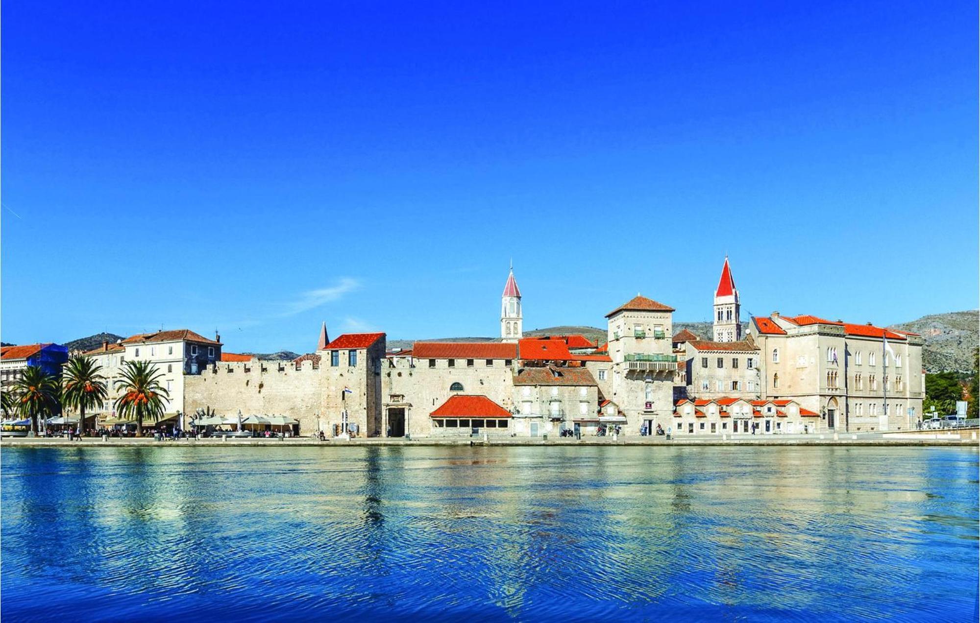 Nice Apartment In Trogir With Kitchen Exterior photo